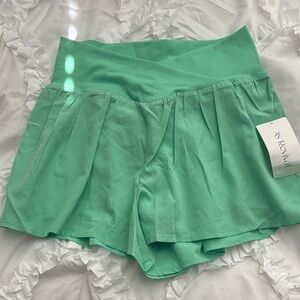 Aerie Women's Green Shorts